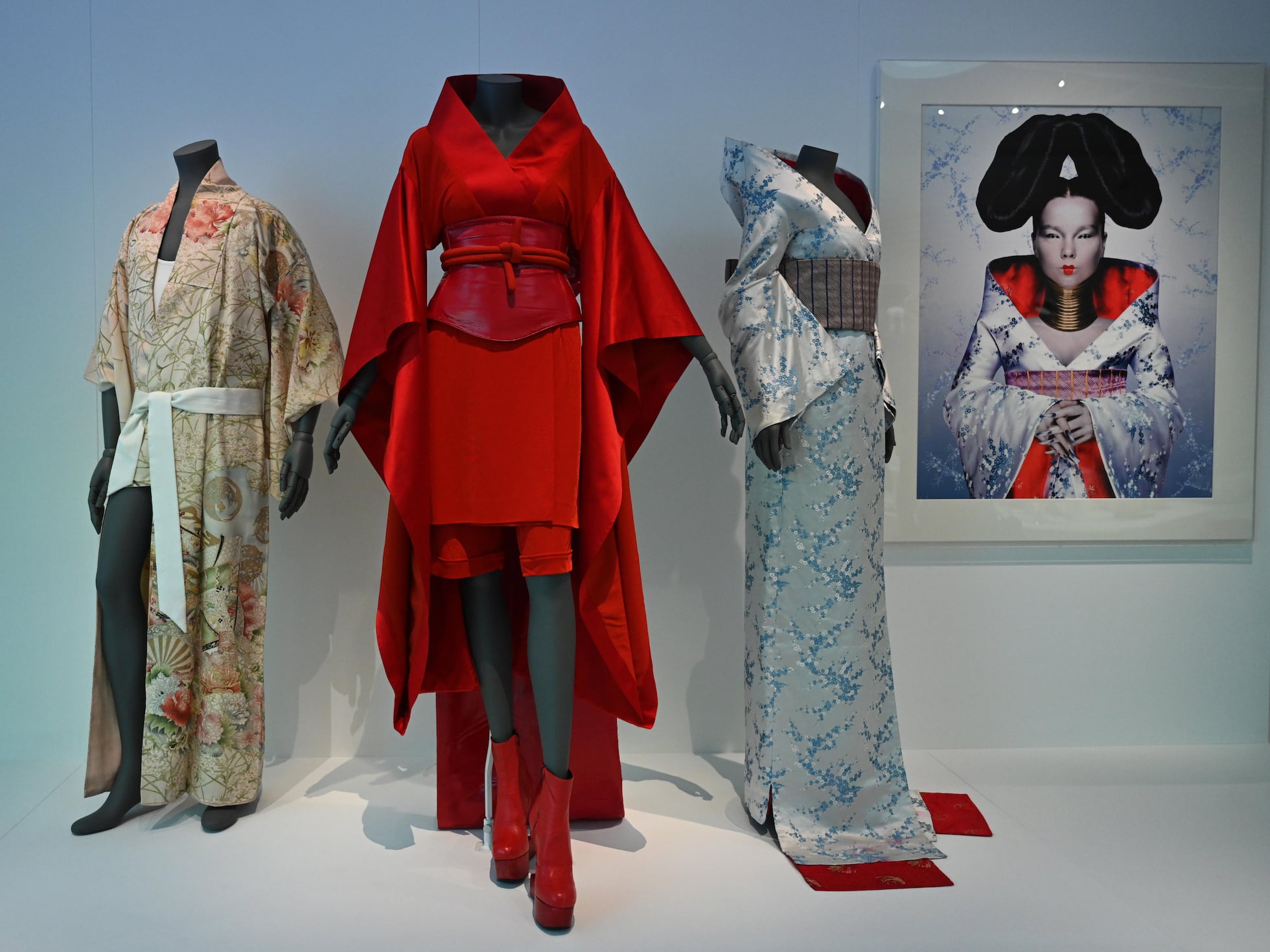 El Museo de la Naturaleza y el Hombre enseña los secretos del kimono, la  vestimenta tradicional japonesa - Diario de Tenerife