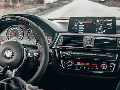 Apple soluciona los problemas del iPhone con los cargadores inalámbricos de BMW