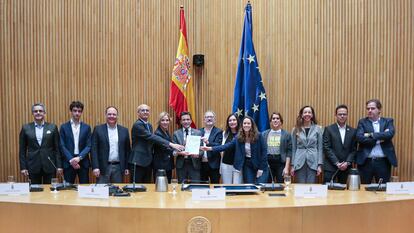 Presentación de las conclusiones y propuestas ciudadanas de El Futuro Es Ser B en el Congreso de los Diputados. Foto cedida por B Lab Spain.