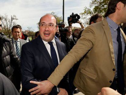 Pedro Antonio Sánchez, expresidente de Murcia, en una visita a los juzgados en 2017.