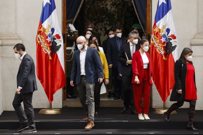 Los ministros del Gabinete de Gabriel Boric este martes, en La Moneda.