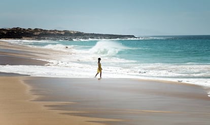 Playa en la isla de La Graciosa, en Canarias.