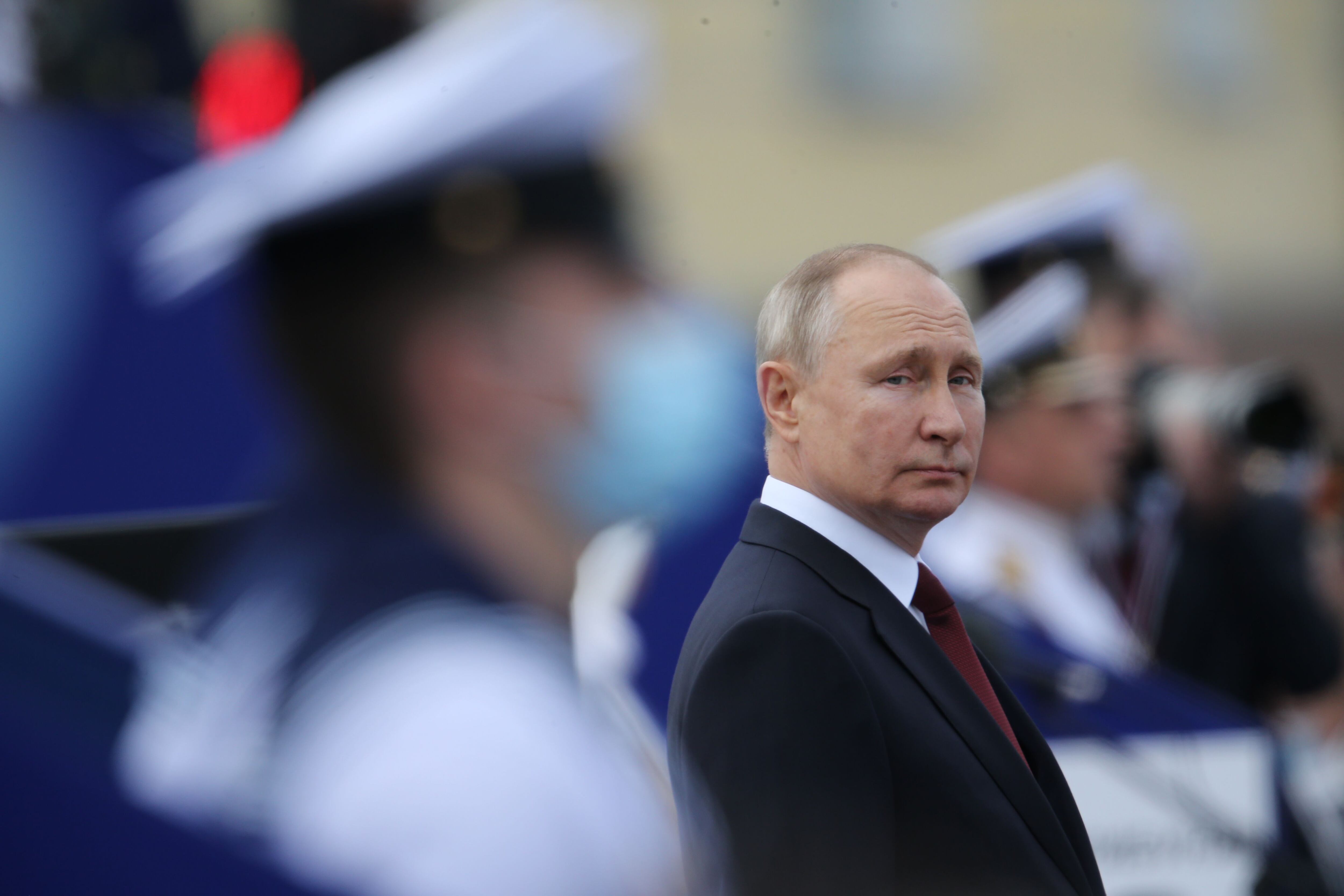 Vladimir Putin durante un desfile militar el 25 de julio de 2021. 