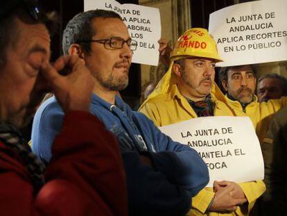 Encierro de trabajadores del Infoca en la Catedral de Sevilla.