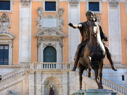 Estatua ecuestre del emperador Marco Aurelio en Roma.