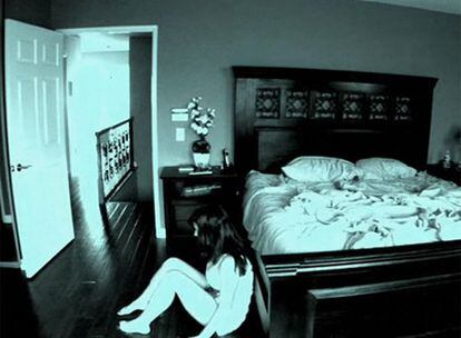 Fotograma de la película <i>Paranormal activity. </i>