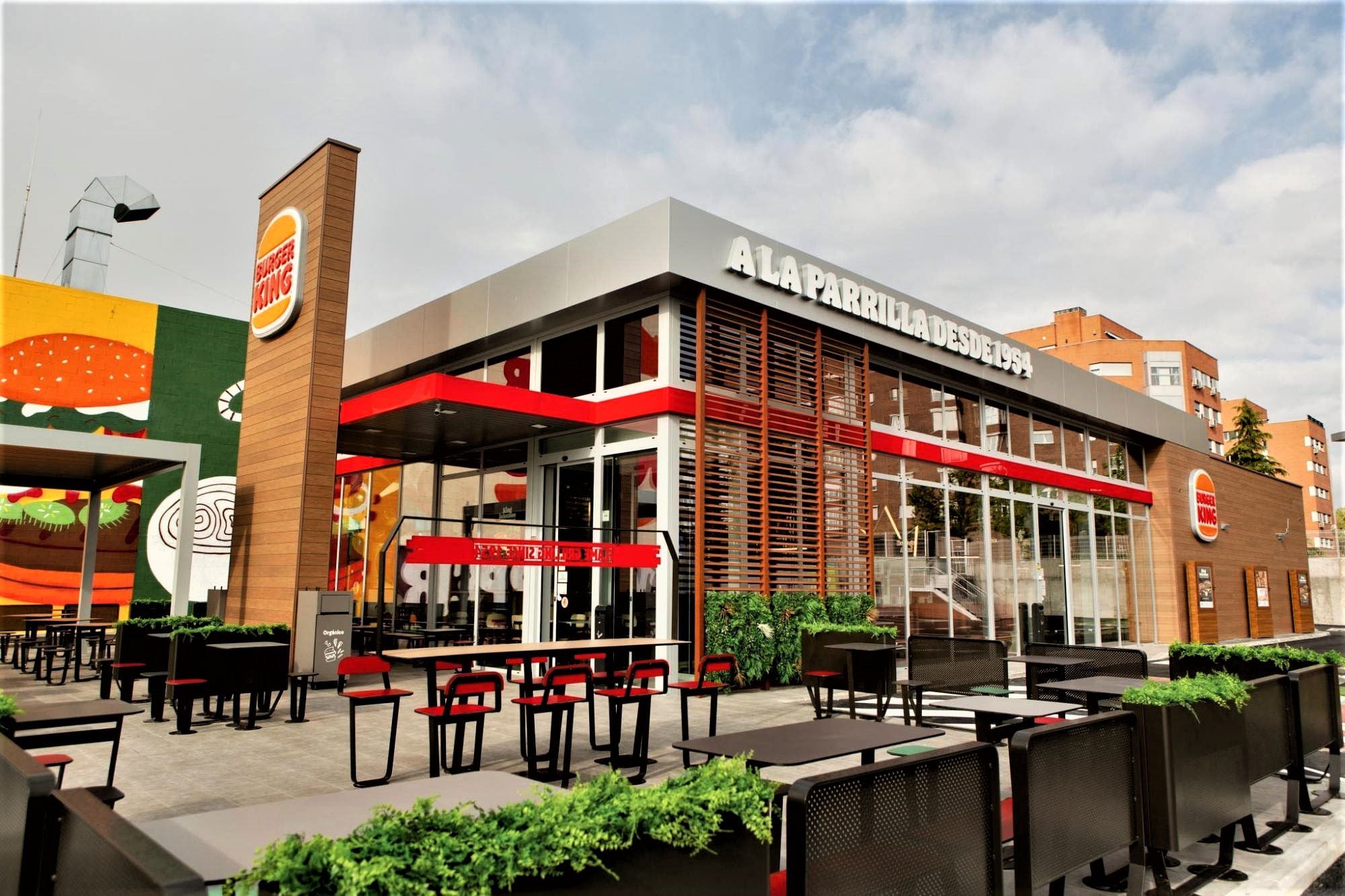 La dueña de Burger King en España perdió 12,2 millones en 2023 tras disparar su factura financiera