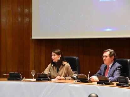 Pilar Llop y Antonio Garamendi en el I Foro de Transformación Digital de la Administración de Justicia
