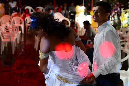 Boda trans en El Salvador