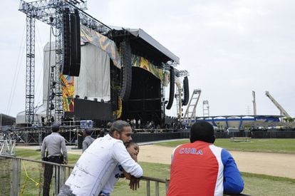 El escenario donde tocarán los Rolling Stones en Cuba.