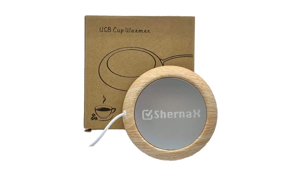 Con un diseño que imita la madera, este soporte tiene un diámetro de 10,3 centímetros. SHERNAX.