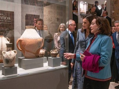 La reina Letizia conversa con la presidenta de la Fundación Doctora Leila Mezian, este jueves en la exposición 'La Granada zirí y el universo bereber', en el Palacio de Carlos V de la Alhambra.