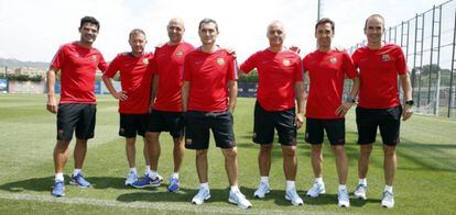 Valverde junto a su cuerpo técnico, ayer en la ciudad deportiva.