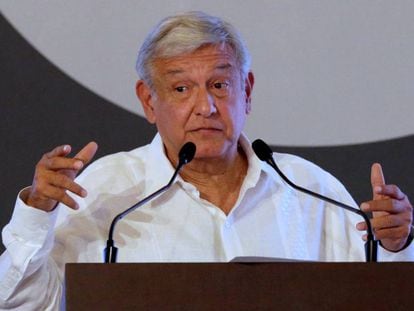 Andr&eacute;s Manuel L&oacute;pez Obrador durante un acto p&uacute;blico en Acapulco
