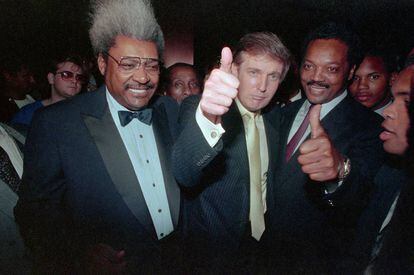 Trump y Jackson, en Nueva Jersey en 1988, antes de un combate de boxeo