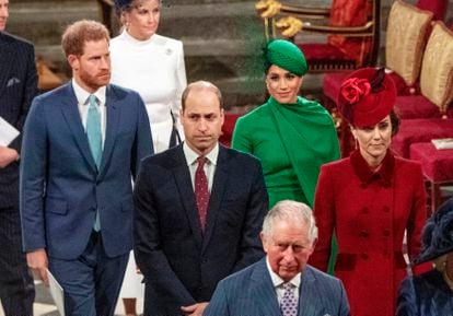 Hay un baile de títulos en la casa real británica (y Enrique y Meghan no  están invitados) | Gente | EL PAÍS