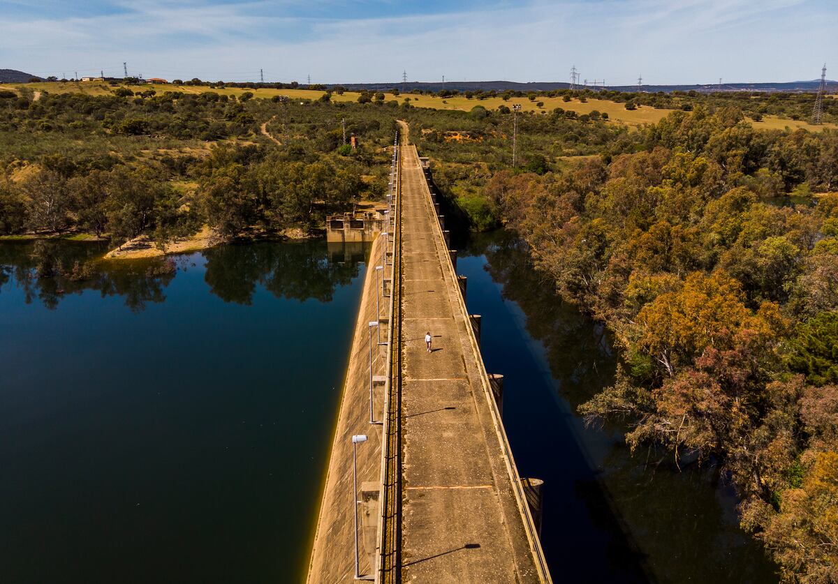 Vecinos contra el derribo de la presa de la central nuclear de inacabada de Valdecaballeros: «Es nuestro sitio de paz, que no nos lo quiten» |  Clima y Ambiente Medio
