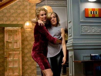 Belén Rueda y María Pujalte en ‘La noche que mi madre mató a mi padre’'.