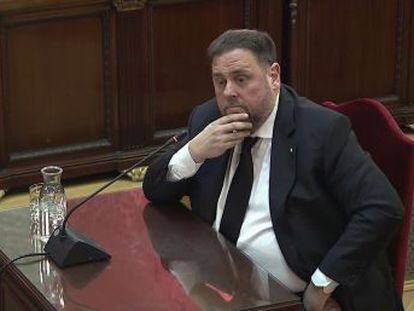Como Dante, si bien por motivos diferentes y con obstáculos aún más complejos, Oriol Junqueras aspira a abandonar el infierno, llegar al purgatorio y alcanzar el cielo