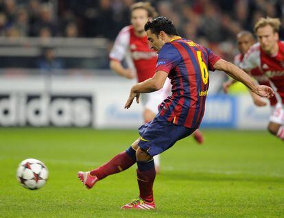 Xavi marca el 2 a 1