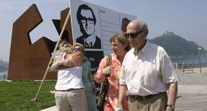 Homenaje a Pertur en 2006, al cumplirse 30 a&ntilde;os de su desaparici&oacute;n. 