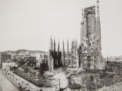 Estado de las obras de la Sagrada Familia a la muerte de Gaud&iacute;, en 1928.