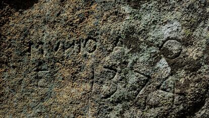 Inscripción del abad Munio en el monasterio de San Pedro de Rocas, en Esgos (Ourense), en una imagen cedida por los investigadores que la han descubierto.