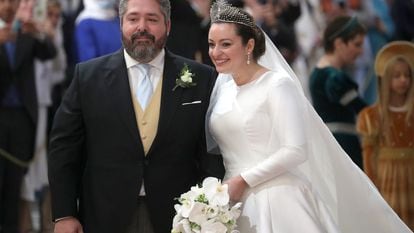 El duque Jorge Mikhailovich y Rebecca Bettarini, durante su boda en San Petesburgo el 24 de septiembre.