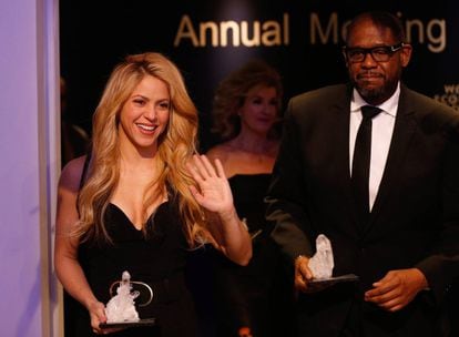 El pasado 16 de enero Shakira recibido el Premio Cristal del Foro Económico Mundial por su trabajo a favor de la infancia.