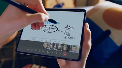 Samsung ha apostado por pantallas plegables con dos nuevos terminales: los ambiciosos Galaxy Z Fold3 5G y Galaxy Z Flip3 5G.