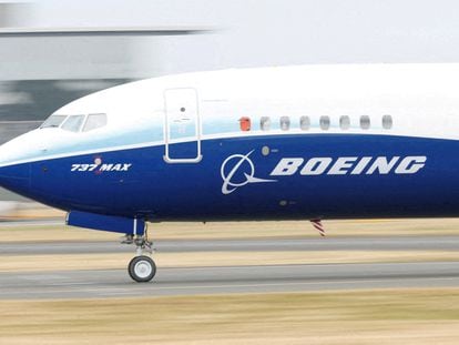 Un Boeing 737 Max en la feria aeronáutica de Farnborough (Reino Unido), en julio de 2022.