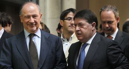 Rodrigo Rato, expresidente de Bankia, junto al exvicepresidente de Bancaja, José Luis Olivas