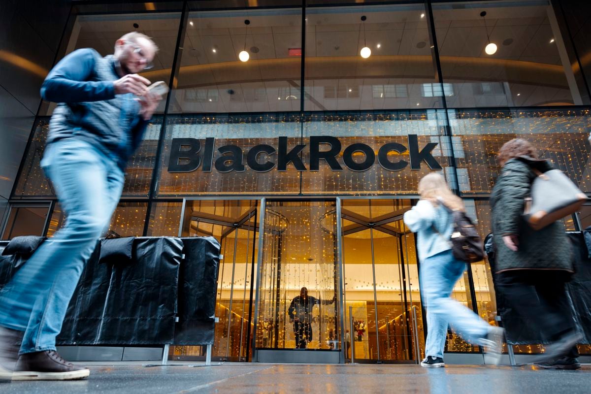 BlackRock is now turning its focus towards infrastructure.  Business