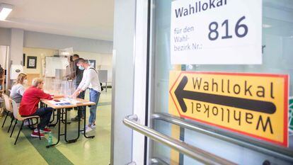 Un colegio electoral de Berlín el día de las elecciones generales, regionales y locales del 26 de septiembre de 2021.