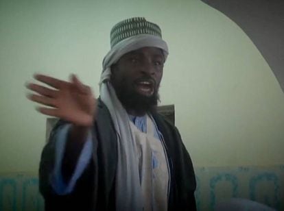 Abubakar Shekau en una imagen extra&iacute;da de un v&iacute;deo propagand&iacute;stico.