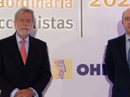 El presidente de OHL, Luis Amodio, junto al CEO José Antonio Fernández Gallar.