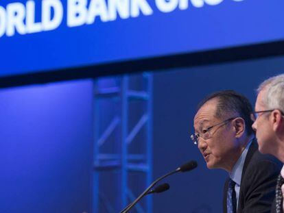 El presidente del Banco Mundial (a la izquierda), Jim Yong Kim.