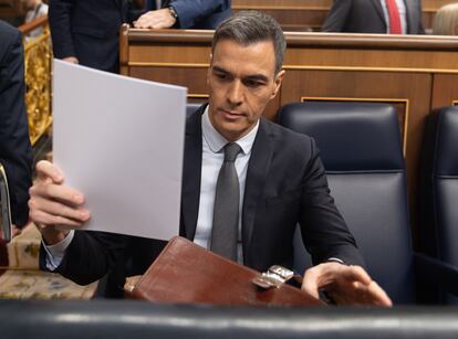 El presidente del Gobierno, Pedro Sánchez, durante la sesión de control al Gobierno en el Congreso de los Diputados, este miércoles.