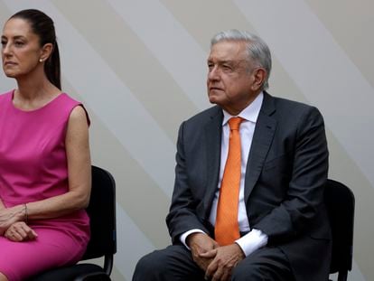 Claudia Sheinbaum y López Obrador, el 15 de junio de 2023 en Ciudad de México.
