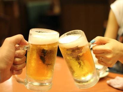 Aló Comidista: "¿Es mejor para la salud una cerveza que un refresco?"