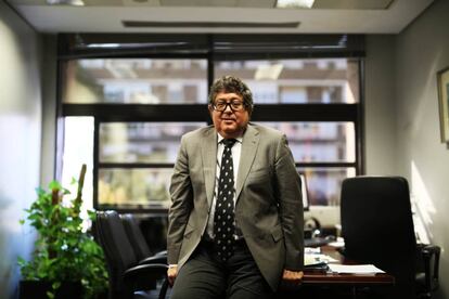 José Luis Terreros, en su despacho, antes de la entrevista.