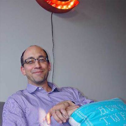 Dick Costolo, (@dikc), consejero delegado de Twitter, en us sede de San Francisco.