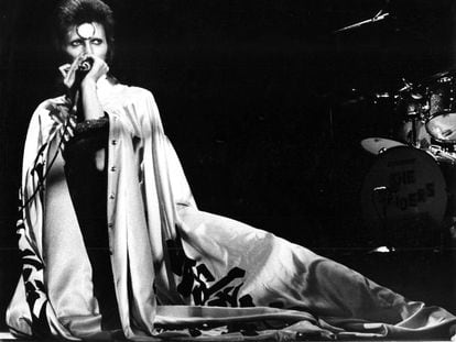 Bowie durante el tour de Ziggy Stardust en mayo de 1973.
