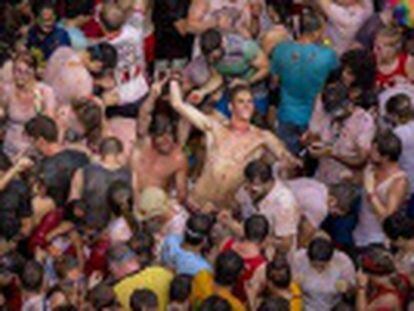 Así se ve la fiesta más emblemática de Buñol a cámara rápida