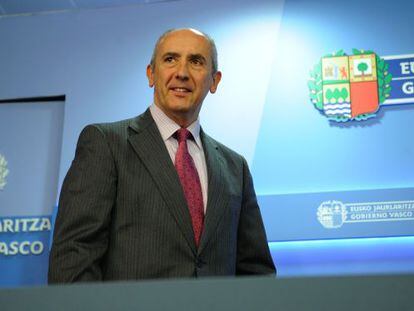 El portavoz del Gobierno vasco, Josu Erkoreka, tras presentar el proyecto de Ley Municipal.