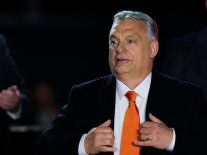 El primer ministro húngaro, Viktor Orbán, en Budapest este domingo tras su victoria electoral.