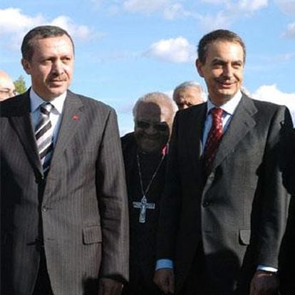 Erdogan (izquierda) y Zapatero, fotografiados el pasado noviembre.