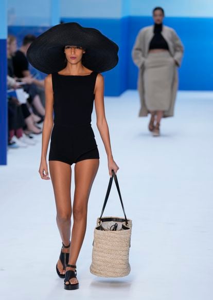 Una modelo en el desfile de Max Mara en la semana de la moda de Milán, este jueves 22 de septiembre.