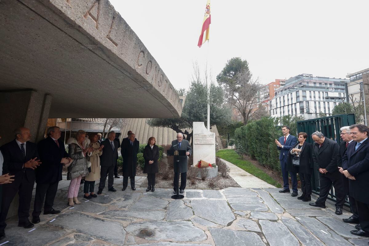 The Constitutional Court agrees to reopen the debate on cases of torture during the Franco regime and the Transition |  Spain