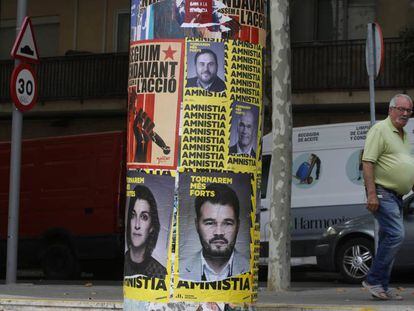 Carteles de campaña electoral en Sant Cugat del Vallès.